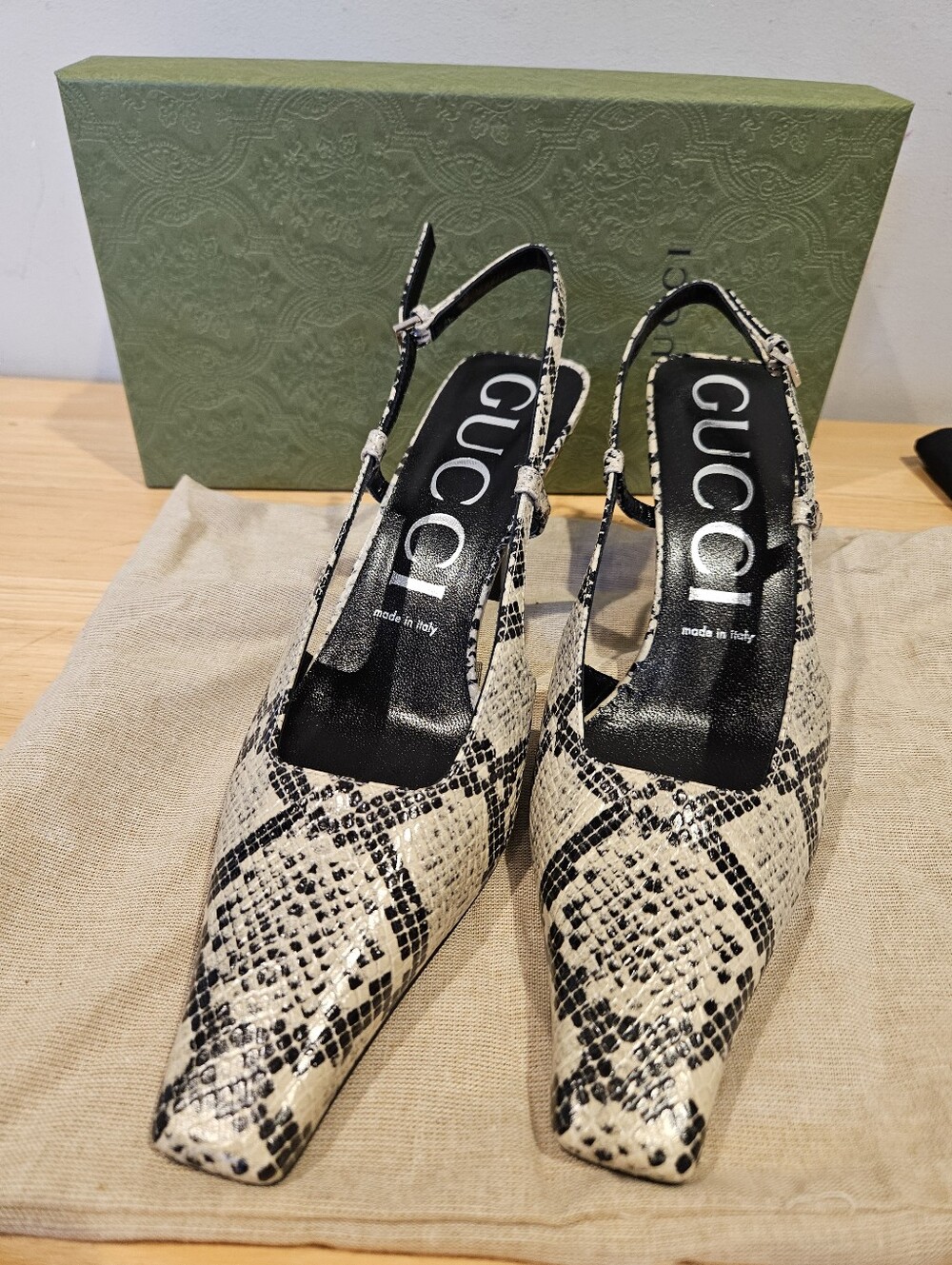 Gucci python snake print slingback shoes size 39.5 - Picture 4 of 9